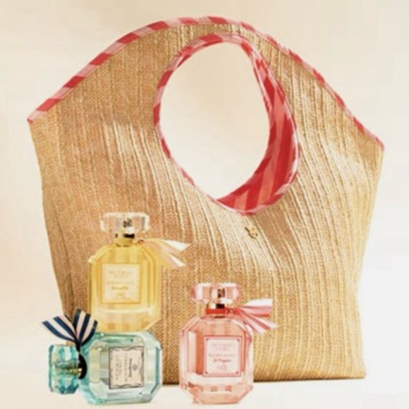 Victoria's Secret Handbags - Victoria’s Secret Reversible Bombshell Summer Tote, Carry All 🆕 New with Tag